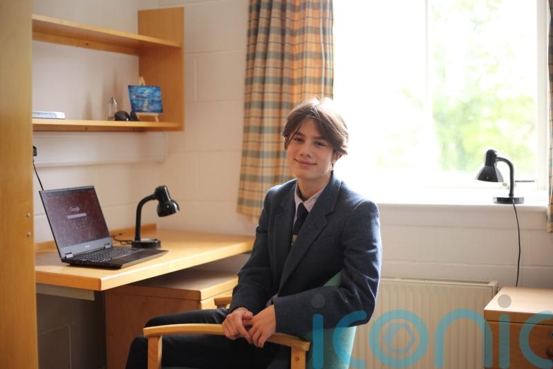 Ukrainian pupil to buy home for his mother after selling Minecraft server