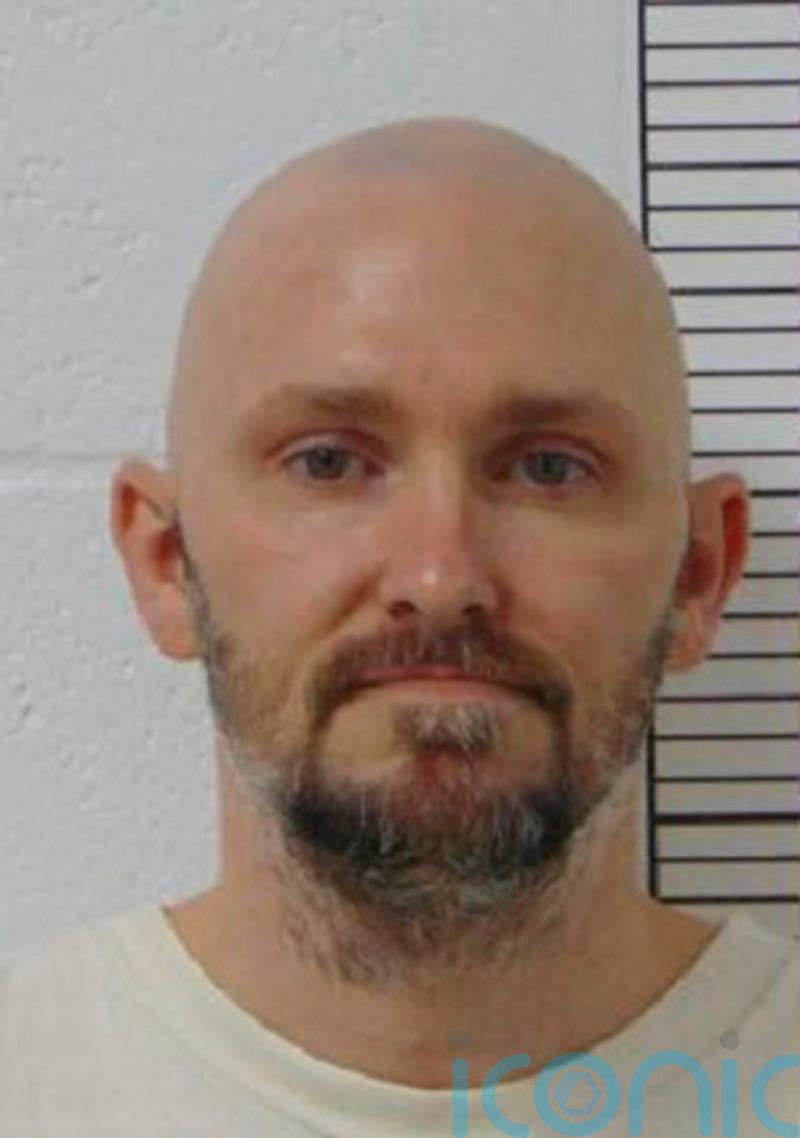 Man executed for killing two jailers during failed escape bid in 2000