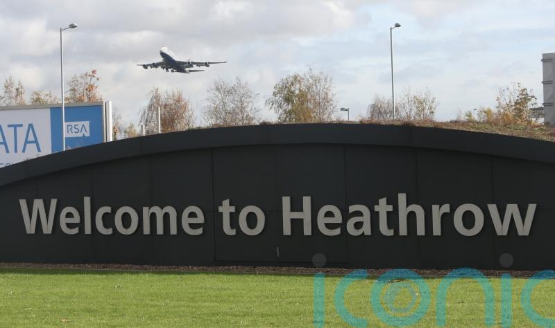Heathrow security guards announce fresh strikes over pay