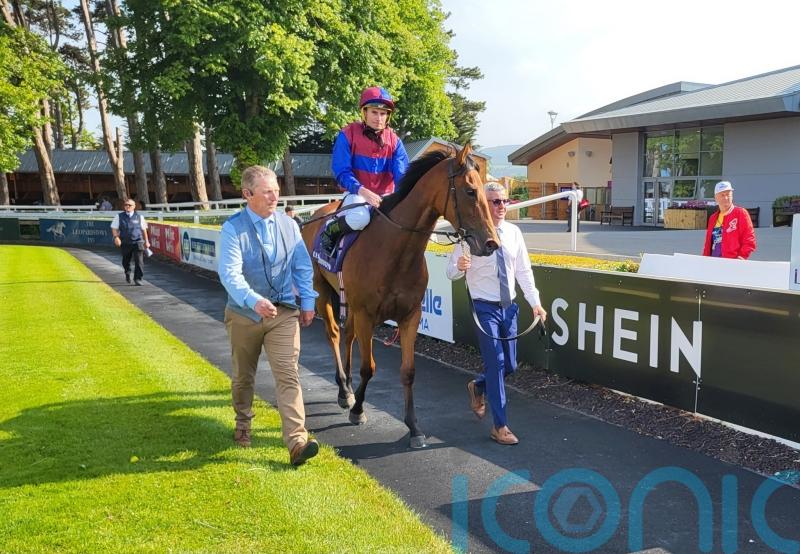 Buttons fits the bill for O’Brien and Moore at Leopardstown