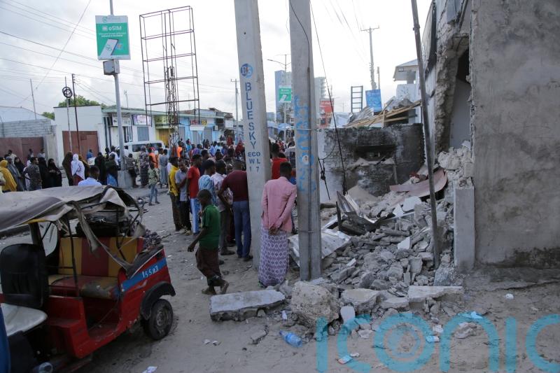 Somali security forces halt extremists’ attack on Mogadishu hotel – reports