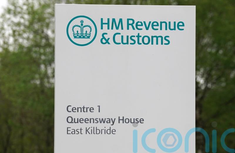 Government price tag for making tax digital has ballooned, report warns