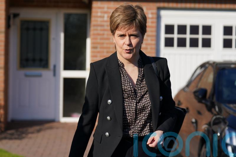Yousaf ‘sees no reason’ to suspend Sturgeon despite calls to do so