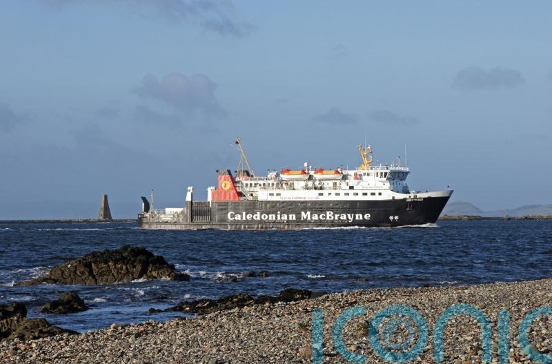 Labour debate to call for resilience fund for islanders affected by ferry cuts