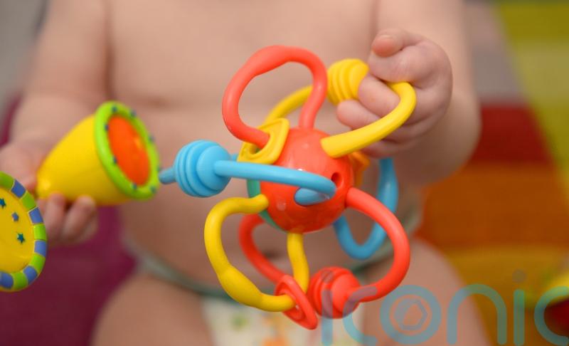 Give kinship carers paid leave on par with adoptive parents, charity urges