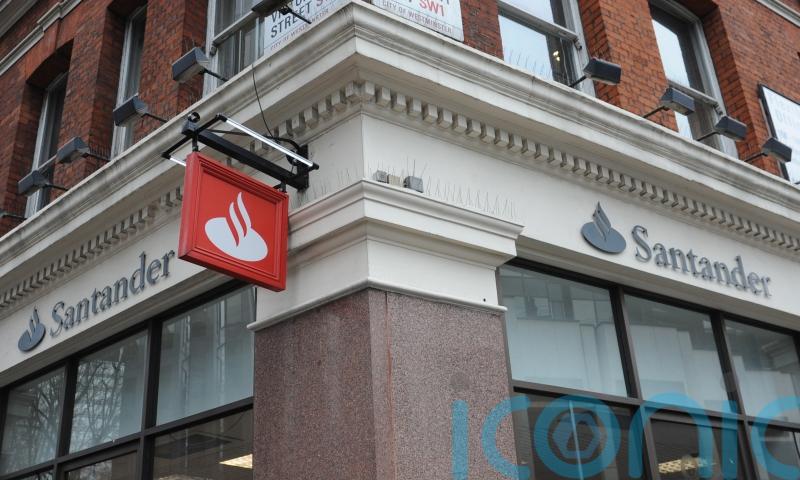 Santander launches new current account offering up to £30 cashback per month
