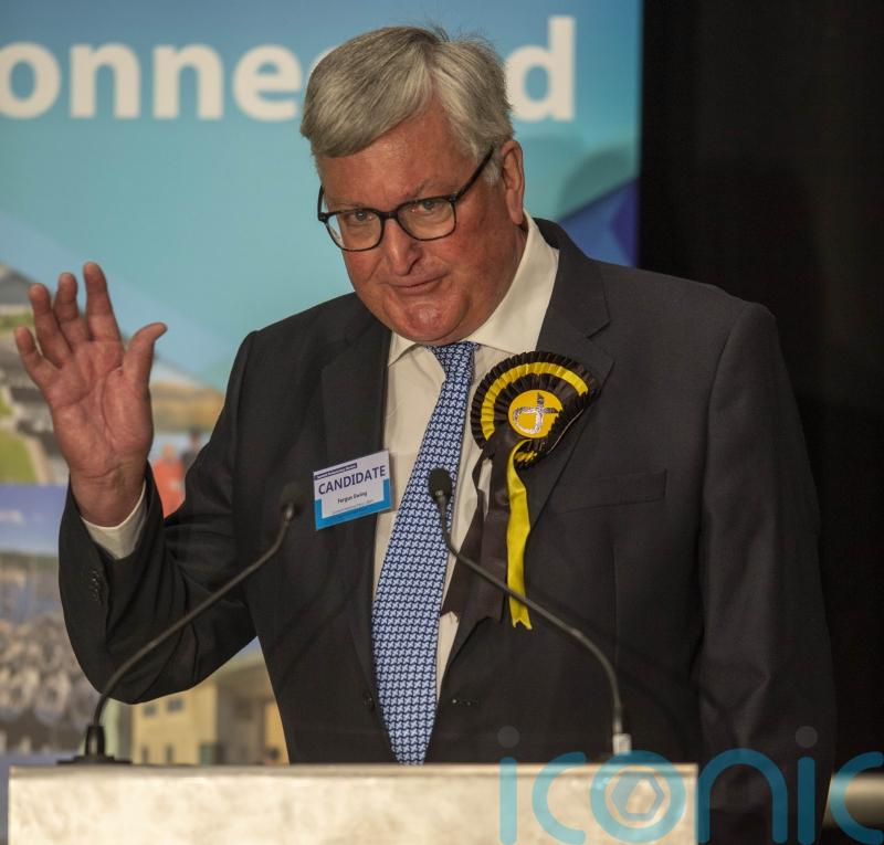 Business chiefs hail Ewing for ‘great courage’ in opposing deposit return scheme