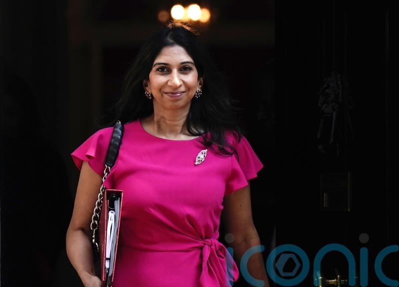 Moving Windrush compensation scheme would cause delay, says Braverman
