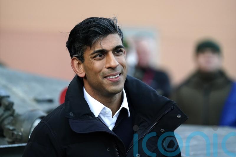 Rishi Sunak pays tribute to troops on Armed Forces Day