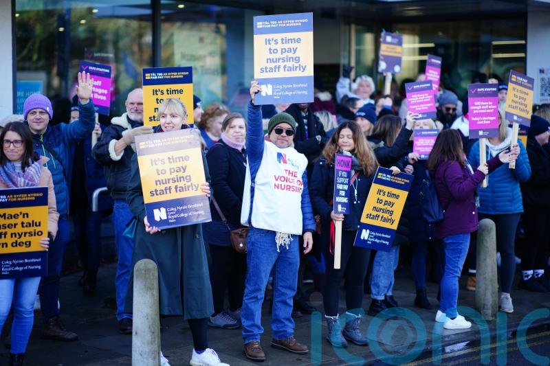 Strikes by nurses to end as ballot on more action fails to meet legal threshold