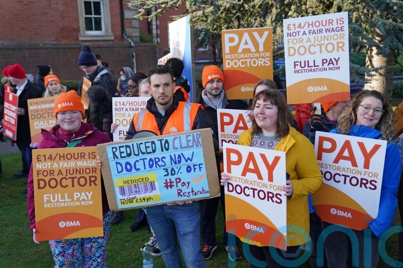 Top medic describes ‘loss of trust’ between Government and doctors