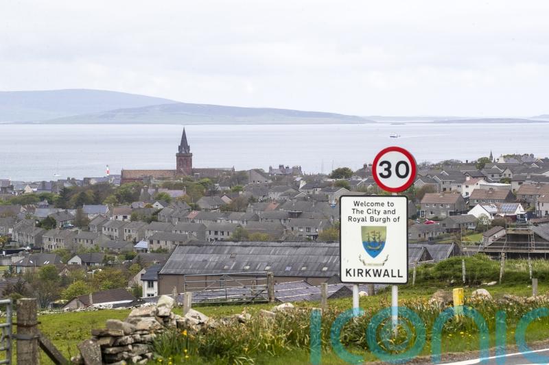 Motion on Orkney’s future ‘not about joining Norway’, says council leader
