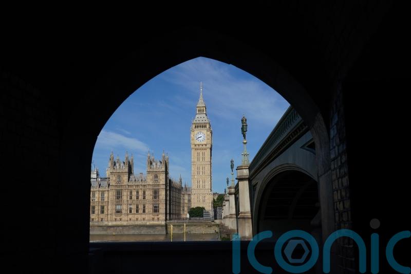 Sunak urged to send ‘strong signal’ to support efforts to clean up Westminster