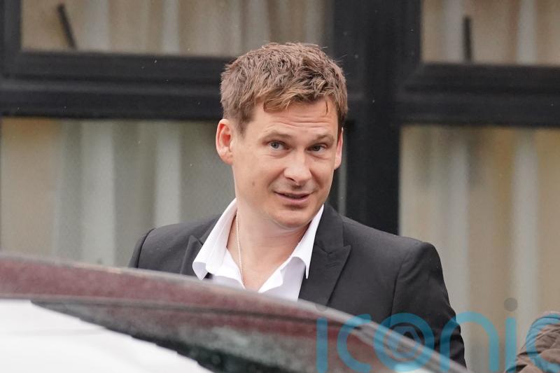 Blue singer Lee Ryan ‘assaulted on flight’ after putting feet on seat