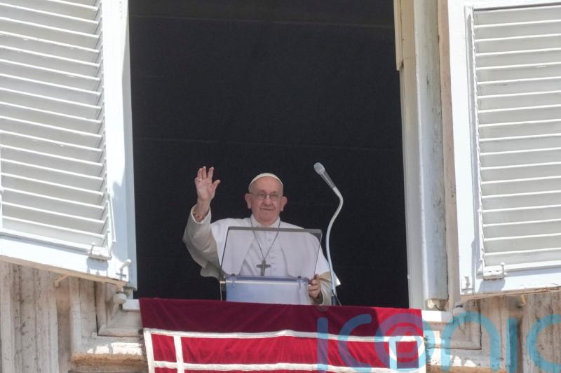 Pope Francis names 21 new cardinals