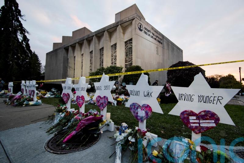 Gunman who killed 11 people in a Pittsburgh synagogue faces death penalty