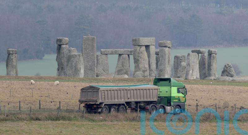 Government gives green light for Stonehenge road tunnel