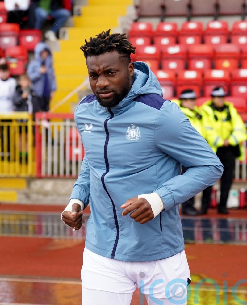 Allan Saint-Maximin in talks over Newcastle exit