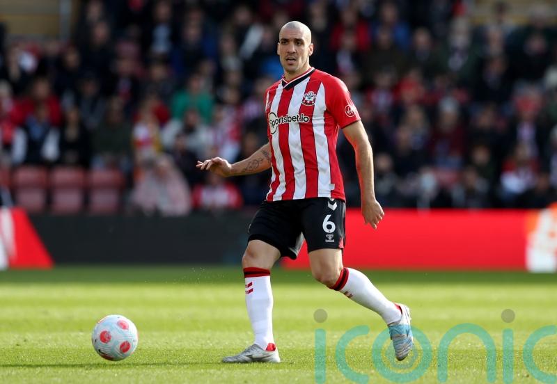 Former Southampton midfielder Oriol Romeu joins Barcelona