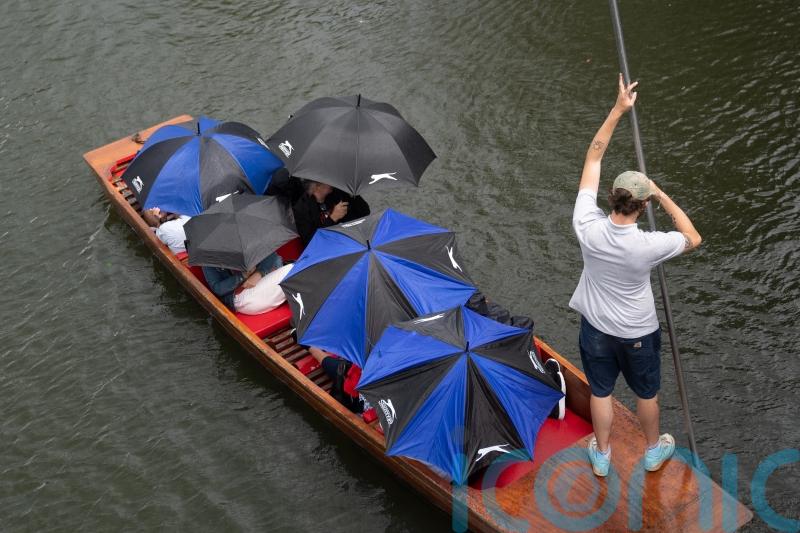 First two weeks of summer holidays to be dampened by showers, Met Office says