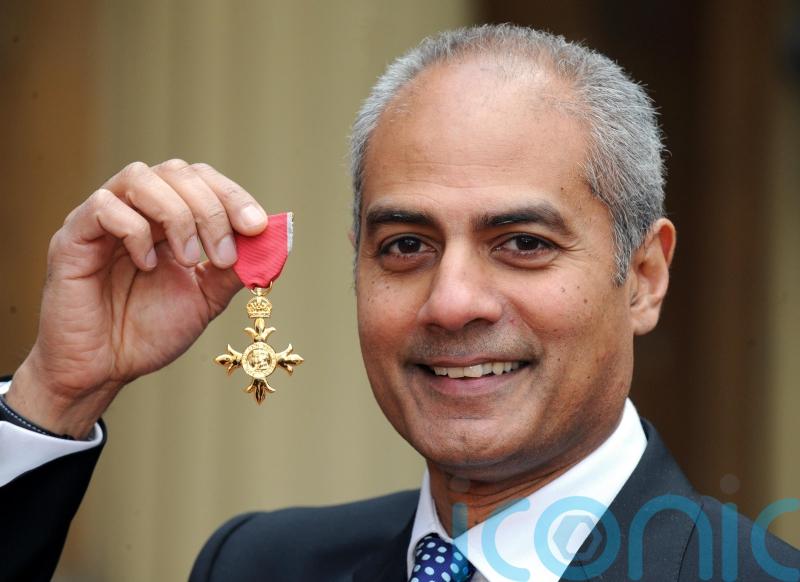 George Alagiah: What are the signs of bowel cancer?
