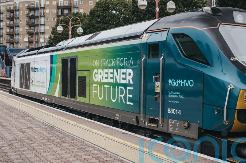 Vegetable oil powering trains in UK first