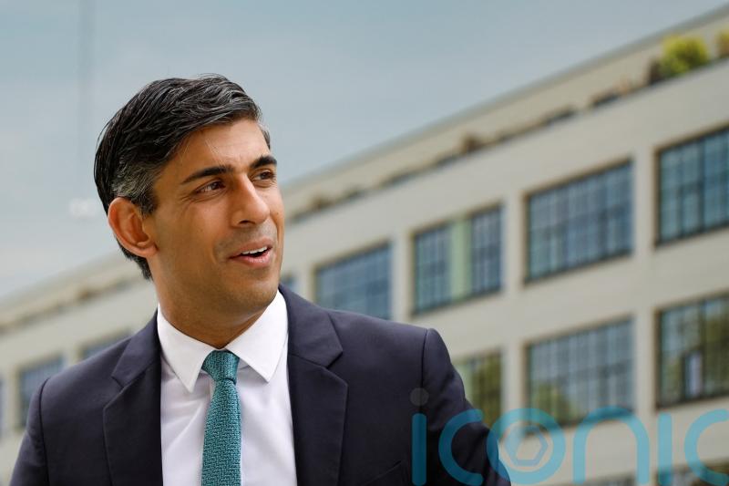 Sunak reaffirms commitment to 2030 petrol and diesel car ban