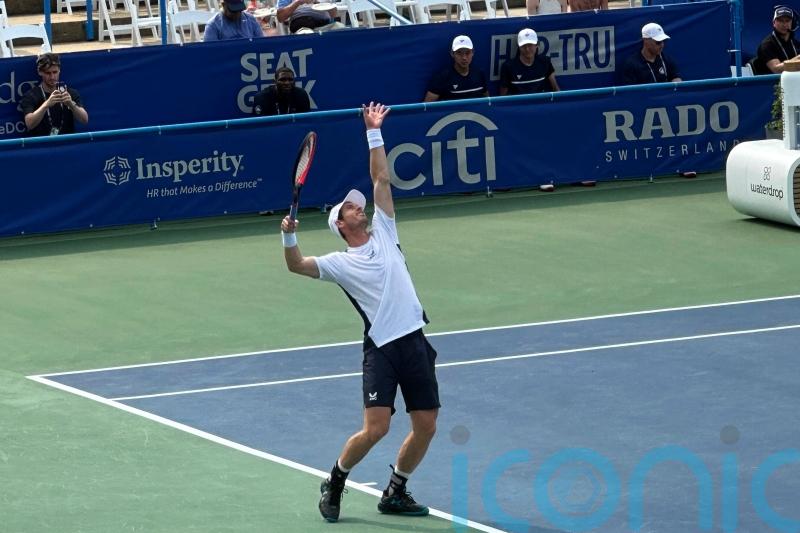 Andy Murray records straight sets win in first match since Wimbledon