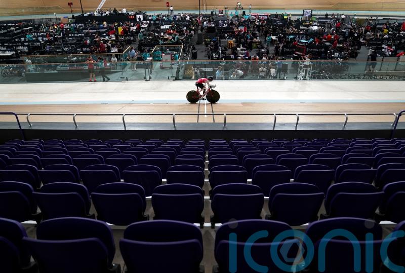 Cyclists wished good luck as first day of championships begins