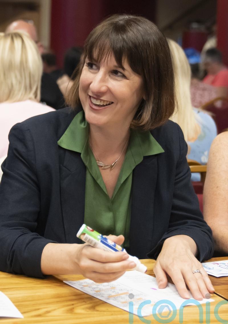 Reeves challenges PM to chess game but questions ‘plan for 100 sets in UK parks’