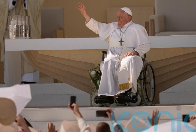 Do not be afraid to fail, Pope tells 1.5 million at Lisbon Mass