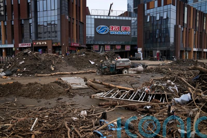 Beijing flooding death toll rises to 33, with more still missing