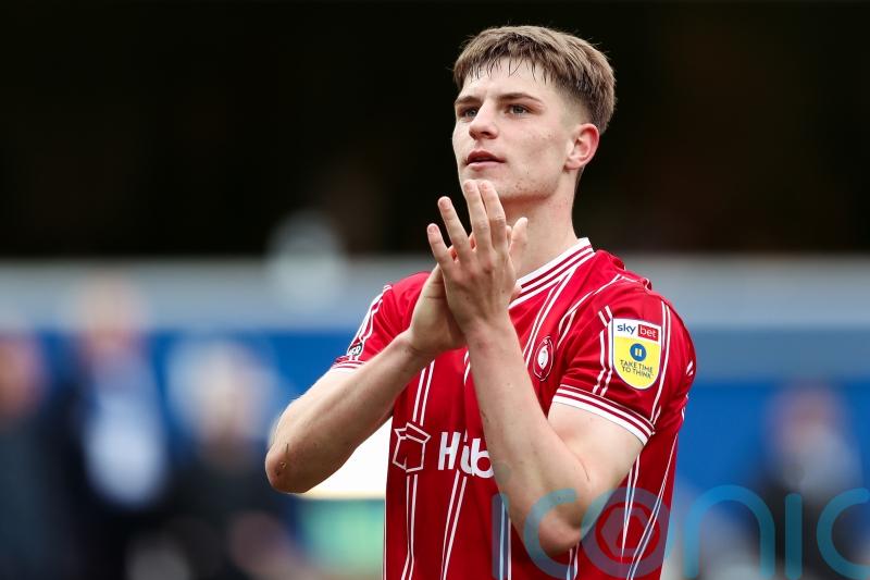 Nigel Pearson ‘disappointed’ as Alex Scott nears move to Bournemouth