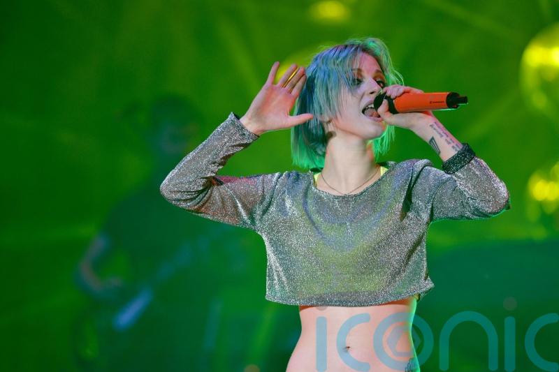 Paramore cancels remaining US tour dates as Hayley Williams battles infection