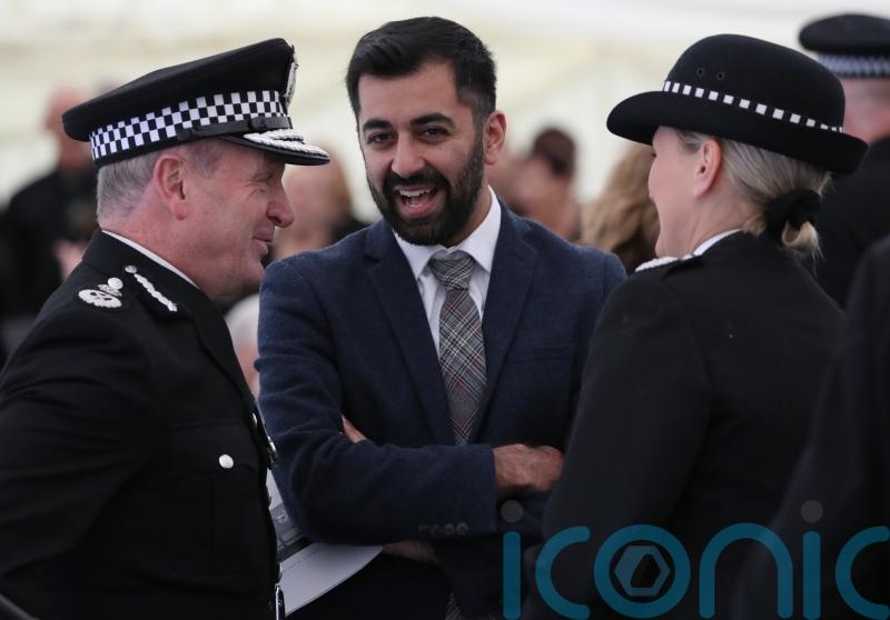 First Minister leads tributes as Police Scotland chief constable retires