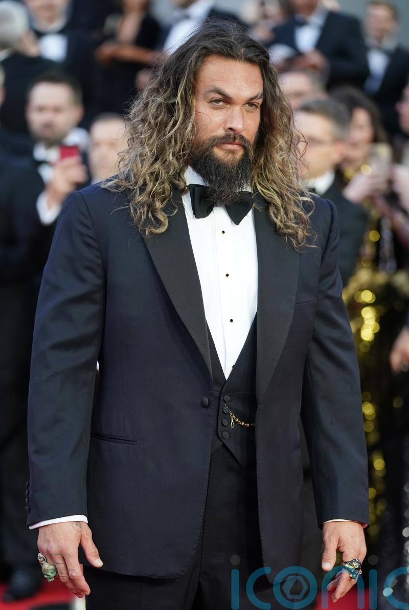 Jason Momoa warns holidaymakers not to travel to Maui as it faces wildfires