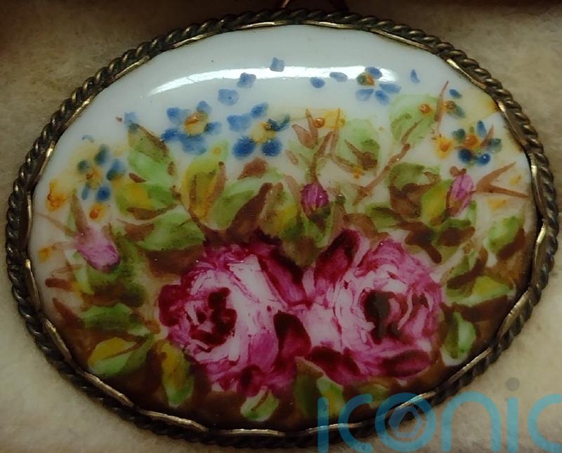 Brooch created by craftsman who made ceramics for royals goes on display