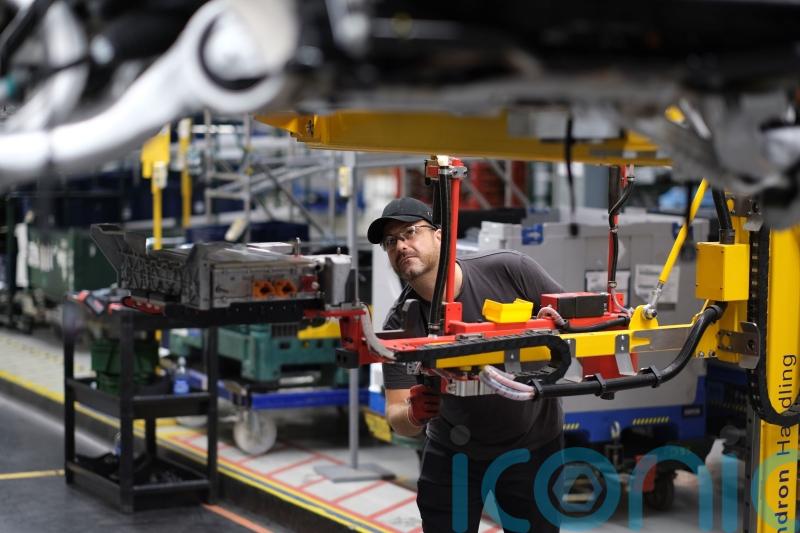 Jaguar Land Rover creates 300 new jobs as it scales up Range Rover production