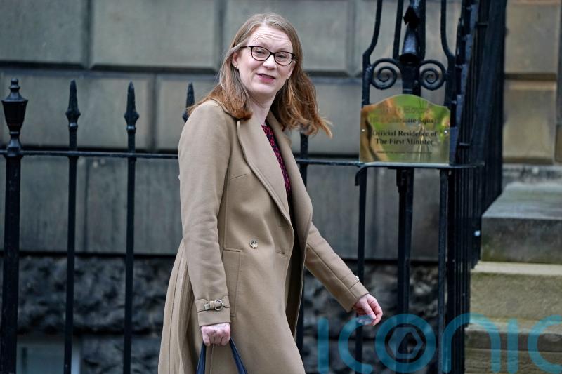 Somerville urges expectant Scottish parents to apply for baby grants