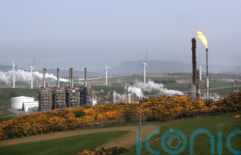 Workers walked out of ExxonMobil refinery due to safety fears, says union