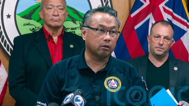 Maui emergency services chief resigns after criticism for not activating sirens