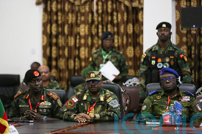 Scramble of last-ditch diplomacy to find peaceful solution to Niger crisis