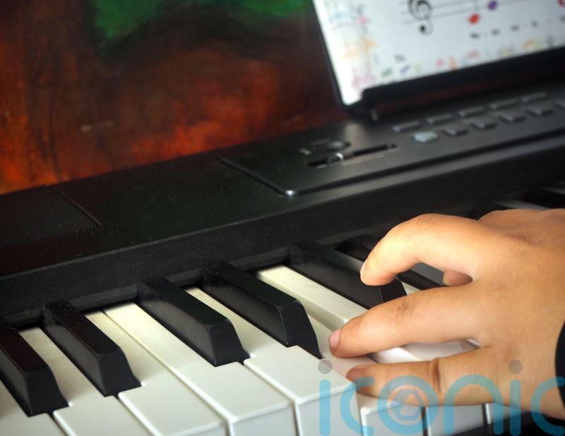 New study backs link between playing music and sharper mind in old age