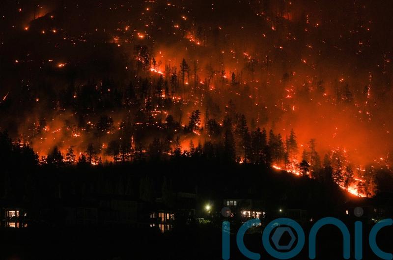 Canadian firefighters make progress battling some blazes