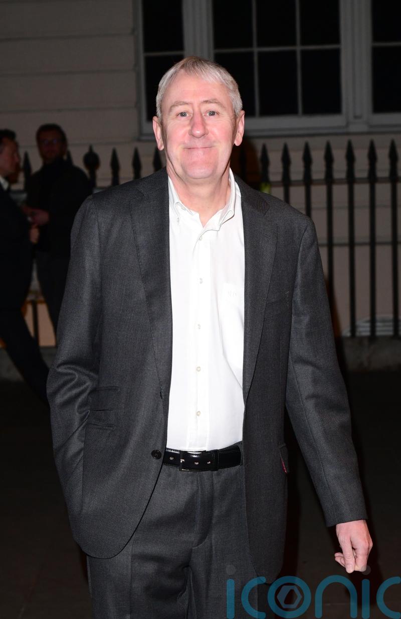 First-look images show Nicholas Lyndhurst in Frasier reboot role
