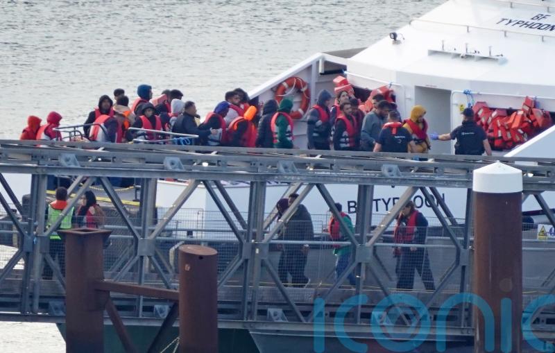 Sunak doubles down on ‘stop the boats’ vow as Channel crossings continue