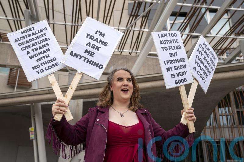 Trans comedian ‘struggled to get replies’ when planning Fringe run