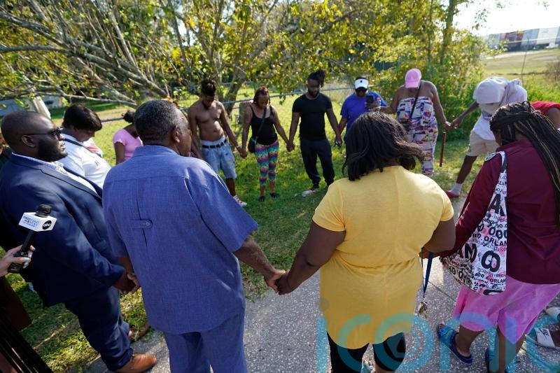 Jacksonville shooting: Sadness, not rage urged after three black people killed