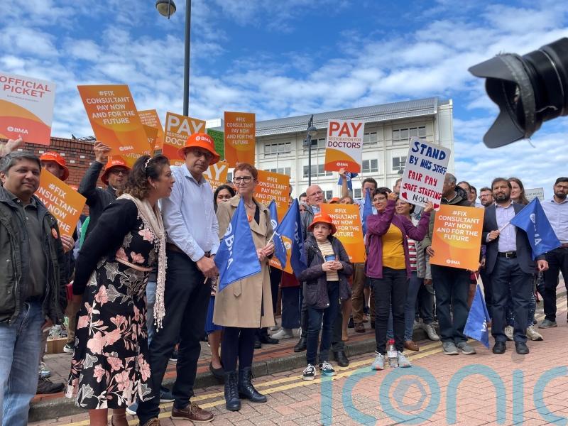Consultant strike caused tens of thousands of cancellations