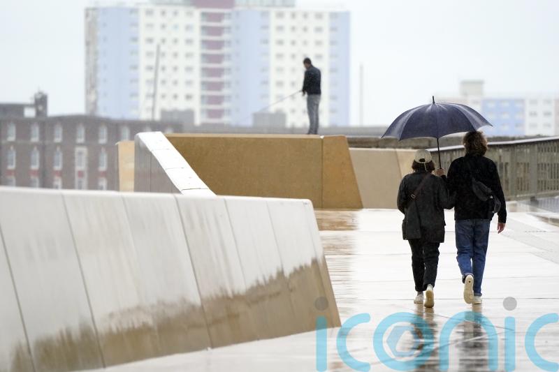Warmer and wetter than average summer for UK, says Met Office